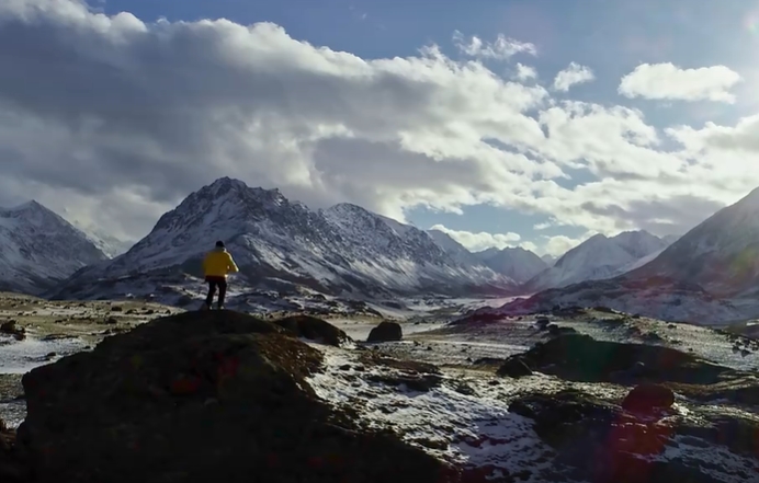 雪山登山励志视频素材