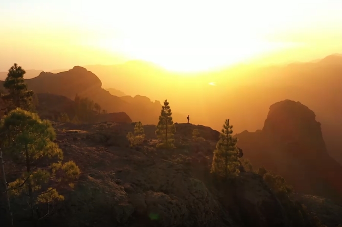 夕阳群山治愈系美景励志视频素材