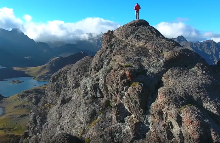 山顶眺望美景励志视频素材